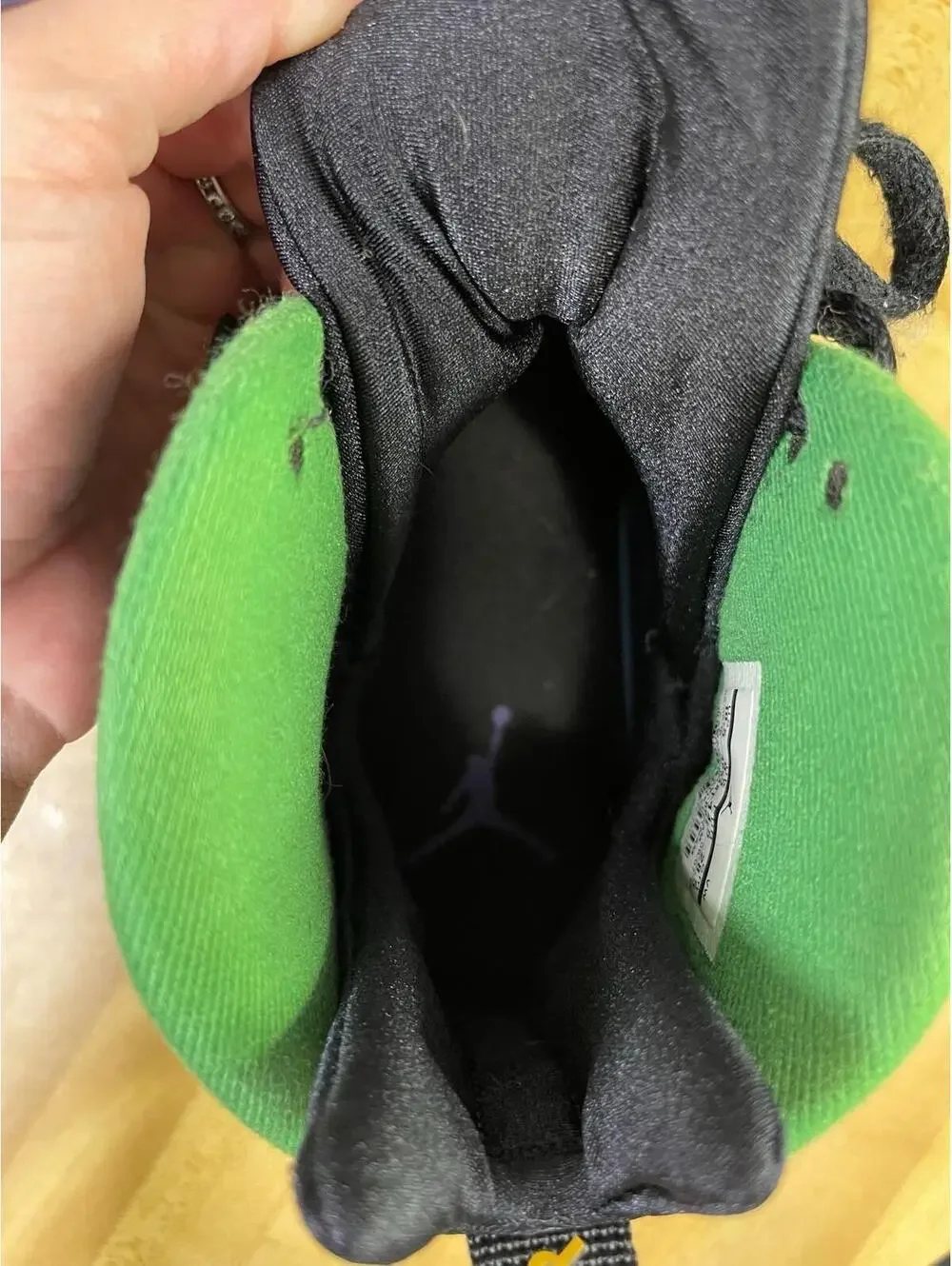 Size 10.5- Air Jordan 8 Retro Tinker - Air Raid Black/Green/Yellow 305381-004